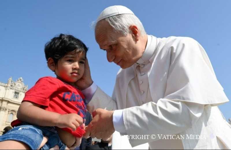 Foto de capa da notícia Ajude Leão XIV na sua missão, doando ao Óbolo de São Pedro nas Missas deste 28 e 29 de junho