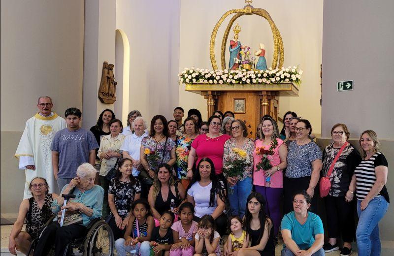 Foto de capa da notícia Romaria da Pastoral da Dignidade da Mulher leva mulheres assistidas ao Santuário de Caravaggio